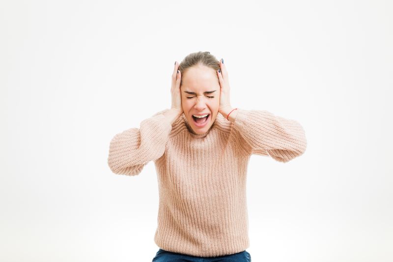 Handling Noise Sensitivity